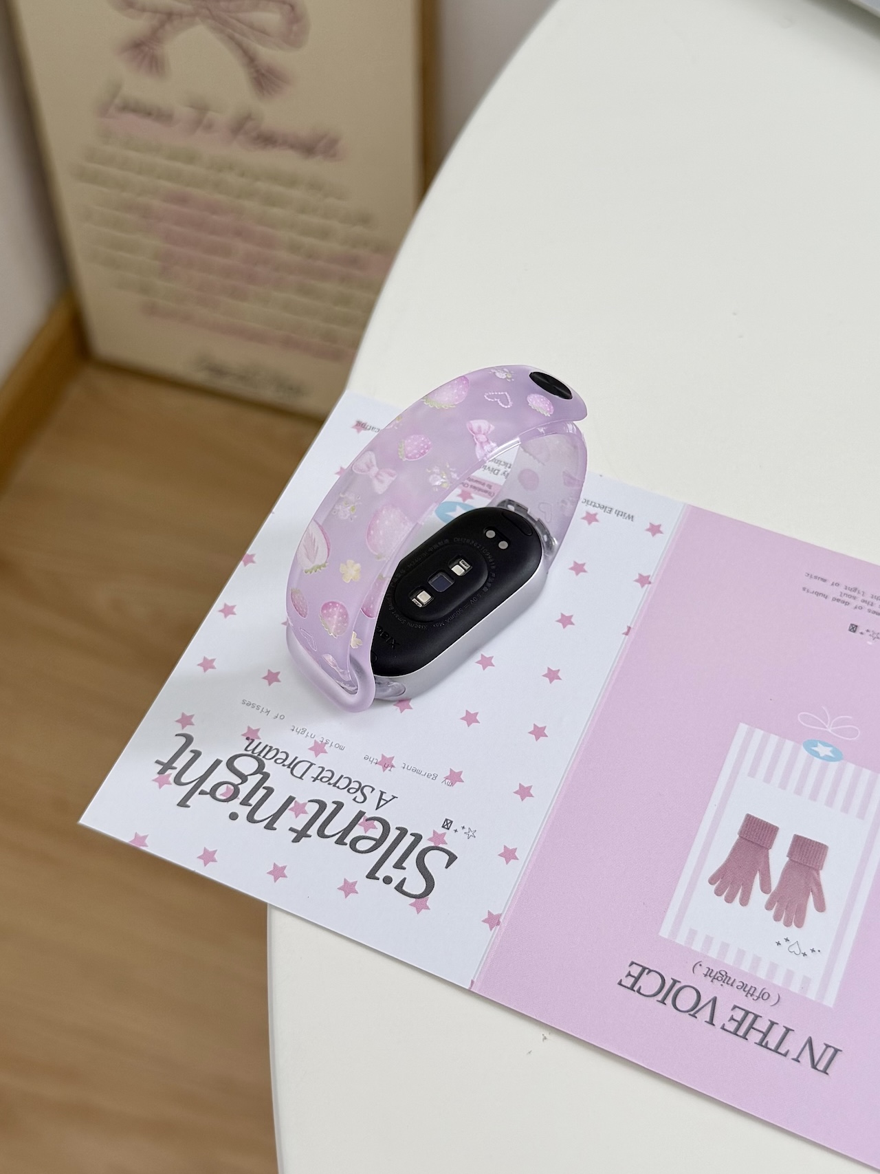 슈퍼 귀여운 딸기 리본 프린트 TPU 스트랩 샤오미 밴 - Android Smartwatch Accessories 리뷰 및 가격